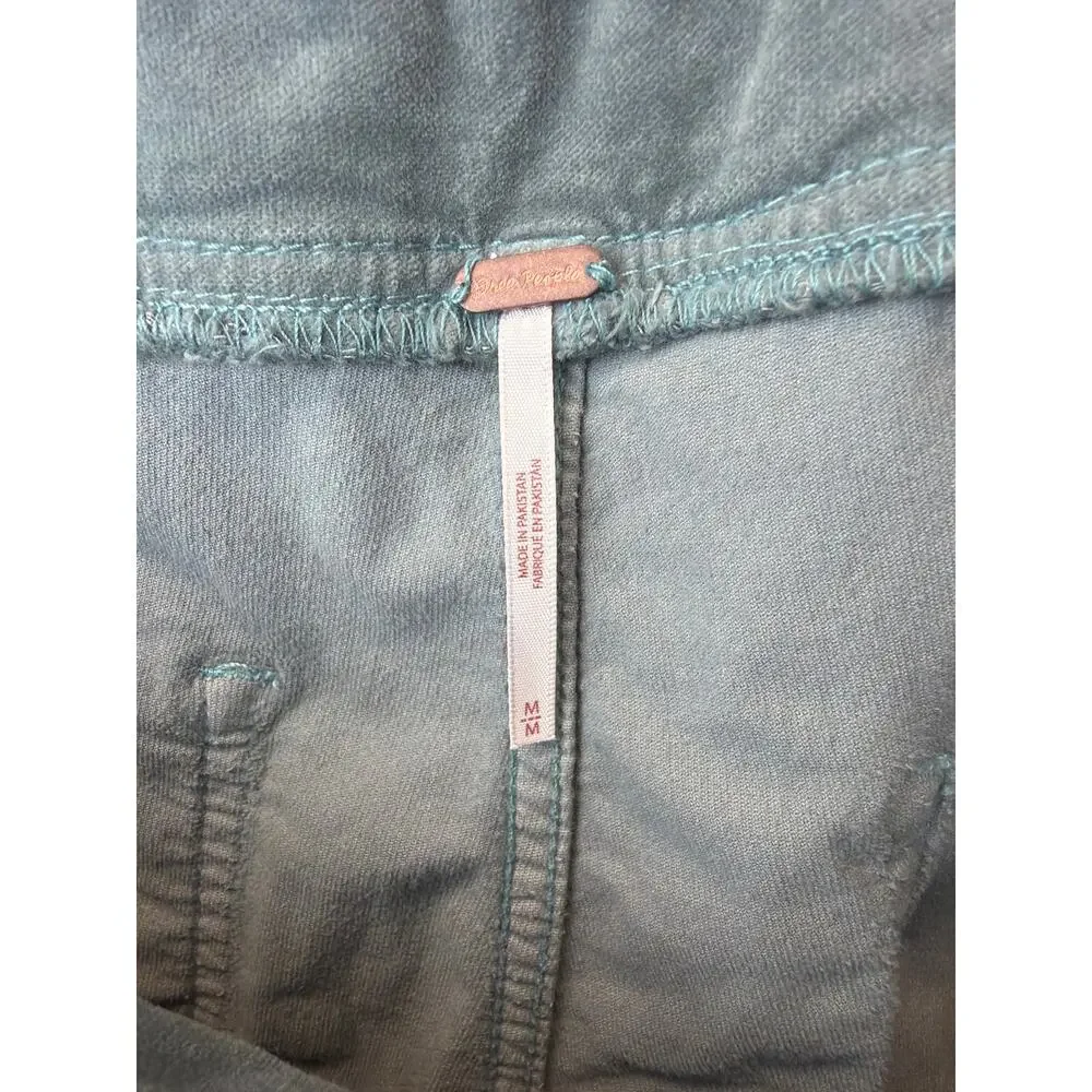 Free People In My Feelings Velvet‎ Crop Slim Flare Pants size M